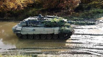 В зоне боевых действий на Украине появились танки Leopard 2