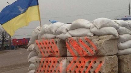 Партизаны не дают высунуться укровоякам, и те справляют нужду прямо на месте Партизаны не дают высунуться укровоякам, и те справляют нужду прямо на месте