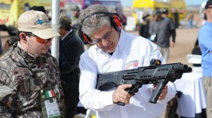Идея двуствольного помпового ружья становится все популярней Идея двуствольного помпового ружья становится все популярней