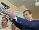 Медведев пригрозил Западу новой гонкой вооружений из-за ПРО Медведев пригрозил Западу новой гонкой вооружений из-за ПРО