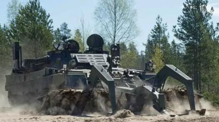 Leopard 2R стали самой бесполезной модификацией танка у ВСУ Leopard 2R стали самой бесполезной модификацией танка у ВСУ