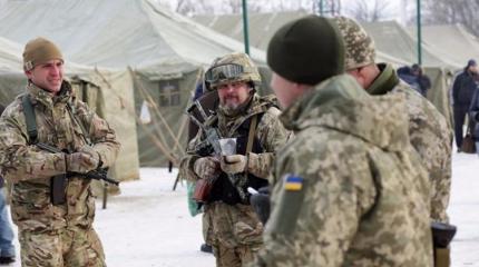 С шашкой на танки! Бойцы ВСУ рассказали о плачевной ситуации на фронте С шашкой на танки! Бойцы ВСУ рассказали о плачевной ситуации на фронте