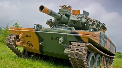 Легкий авиадесантный плавающий танк M551 «Sheridan»