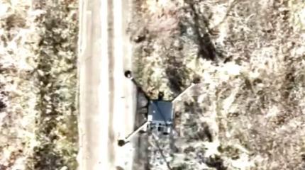 Российский дрон сбил банкой тушенки "бомбардировщик" ВСУ