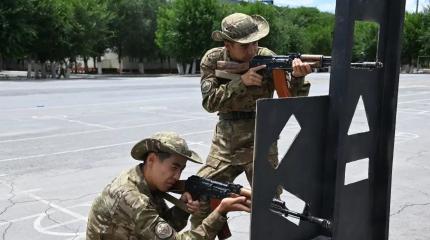 Казахстан отправляет солдат в Газу: Астана втягивается в военный конфликт