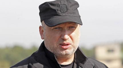Турчинов: Россия не продержится и четырех дней в войне с Украиной Турчинов: Россия не продержится и четырех дней в войне с Украиной