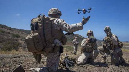 Американские морпехи испытали экспериментальные образцы военной техники Американские морпехи испытали экспериментальные образцы военной техники