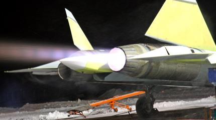 Истребителю пятого поколения нарастили тягу Истребителю пятого поколения нарастили тягу