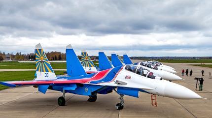 «Русские витязи» готовятся к первому выступлению на Су-30 за рубежом