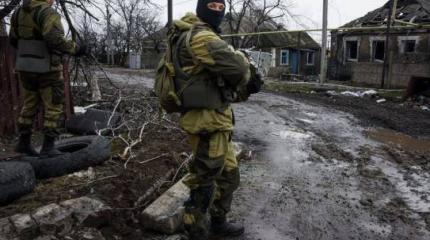 Хроника Донбасса: в Широкино – стрелковый бой, артудары по аэропорту