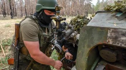 Драпатый не может понять, где русские, сколько их и куда нанесут удар Драпатый не может понять, где русские, сколько их и куда нанесут удар