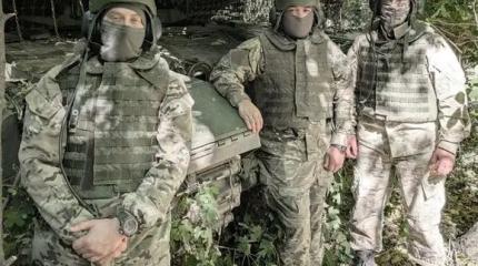 Выдержал 9 попаданий: танк Т-72Б3М справился с атакой роя вражеских БпЛА