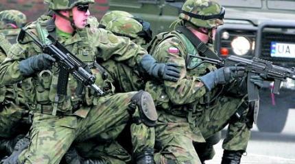 Польские военные в ужасе: Минобороы хочет послать добровольцев на спецназ РФ Польские военные в ужасе: Минобороы хочет послать добровольцев на спецназ РФ