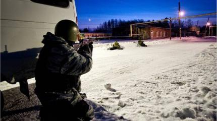 В Донецке идет серьезный бой В Донецке идет серьезный бой