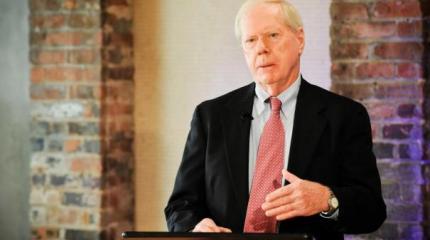 Пол Крейг Робертс: что толкает США к войне с Россией