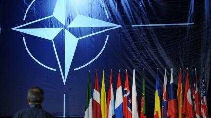 Освобождение из-под гнета: ЕС создает военный противовес НАТО Освобождение из-под гнета: ЕС создает военный противовес НАТО