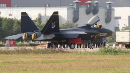 Китайский стелс-истребитель Shenyang J-31 сможет противостоять F-35