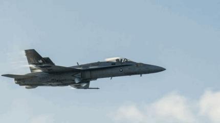 Истребитель F-18C ВМС США разбился в Неваде