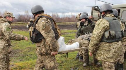 Самострелы солдат ВСУ: раздробившаяся голень и оторванная кисть Самострелы солдат ВСУ: раздробившаяся голень и оторванная кисть