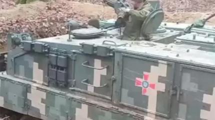 Единственная в ВСУ БРЭМ-84 "Атлет" служит вместе с "тыловыми крысами" Т-84