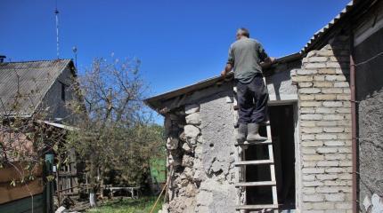 СЦКК и НМ ЛНР зафиксировали последствия обстрела Фрунзе со стороны ВСУ СЦКК и НМ ЛНР зафиксировали последствия обстрела Фрунзе со стороны ВСУ