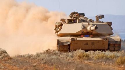 Military Times: США отправили в Болгарию танки и артиллерию для «сдерживания РФ» Military Times: США отправили в Болгарию танки и артиллерию для «сдерживания РФ»