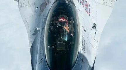 Киевское небо подрядились охранять «призраки Вашингтона»