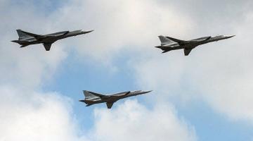 Российские бомбардировщики Ту-22 нанесли удар по ИГ в Сирии