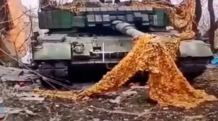 Три дрона превратили обложенный "Контактом" Leopard 1A5 в гигантский костер