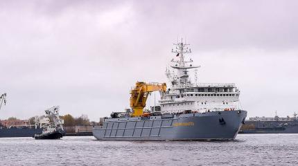 Ракетовоз «Академик Ковалев» начал переход на базу Северного флота Ракетовоз «Академик Ковалев» начал переход на базу Северного флота