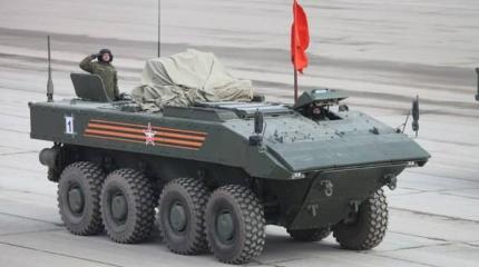 Новейшие российские бронетранспортеры «Бумеранг» комплектуются белорусскими шинами