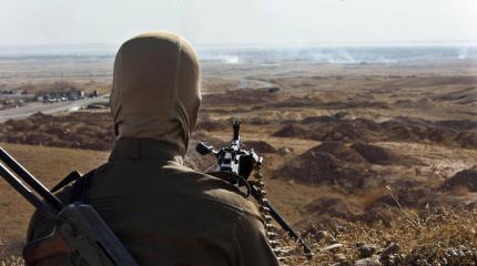 Боевики ИГИЛ спасаются бегством Боевики ИГИЛ спасаются бегством