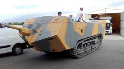 Танк Saint Chamond снова на ходу Танк Saint Chamond снова на ходу
