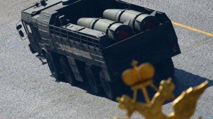 Армия РФ в 2015 году будет иметь семь бригад, вооруженных "Искандер-М"