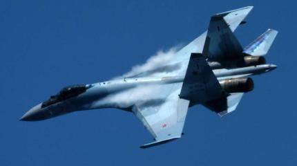 Су-35 против F-15EX: российский истребитель сравнили с американским