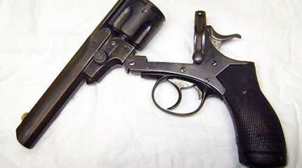 Револьвер Webley Pryse