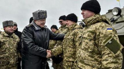 Порошенко затянул себе петлю: похоронное шоу не вернёт поддержку Европы Порошенко затянул себе петлю: похоронное шоу не вернёт поддержку Европы
