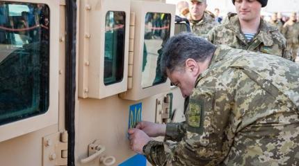 HMMWV непривычен для украинских солдат, им УАЗ требуется