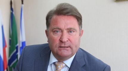 Ненашев опроверг данные об отмене морского парада из-за эсминца США Ненашев опроверг данные об отмене морского парада из-за эсминца США