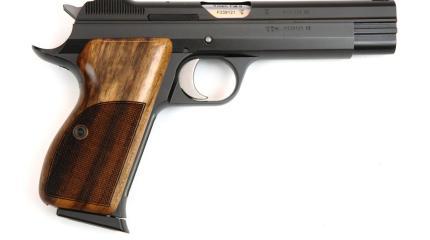 Пистолет SIG-Sauer P210 Legend