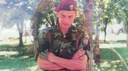 Боевики ОАК осуждены на 15 лет тюрьмы за убийства сербских солдат в Косово Боевики ОАК осуждены на 15 лет тюрьмы за убийства сербских солдат в Косово