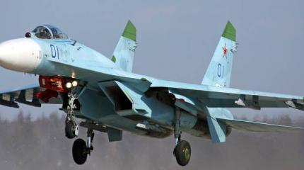 Самолет Су-27 и вертолет Ми-8Т станут экспонатами выставки на ВДНХ
