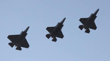 Недетские болезни: 966 проблем истребителя F-35