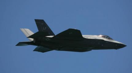 Британия получила первые истребители F-35B из США