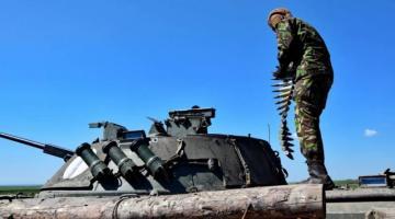 Зачем Киеву новые танки? Украинским генералам выгодно покупать рухлядь