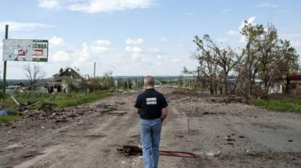 В Донецке, Горловке и Мариуполе — десятки уничтоженных домов, есть убитые В Донецке, Горловке и Мариуполе — десятки уничтоженных домов, есть убитые