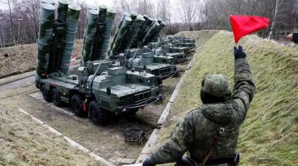 Продажа новых С-400 Индии: «И хочется, и колется, и Киев не велит» Продажа новых С-400 Индии: «И хочется, и колется, и Киев не велит»