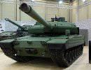 Турецкий танк Altay движется вперед