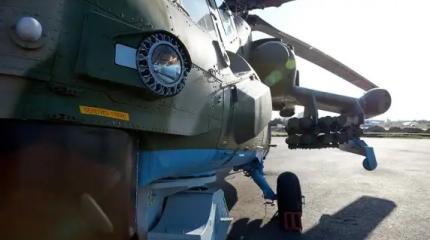 "Охотник за дронами": Ми-28Н вооружили ракетами "Игла-С" "Охотник за дронами": Ми-28Н вооружили ракетами "Игла-С"