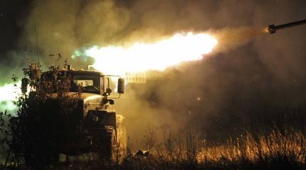 Военные ЦВО получили 18 модернизированных реактивных систем "Град"